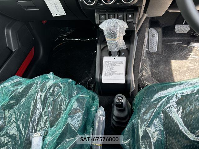 Suzuki JIMNY 2026-04 6676502-21