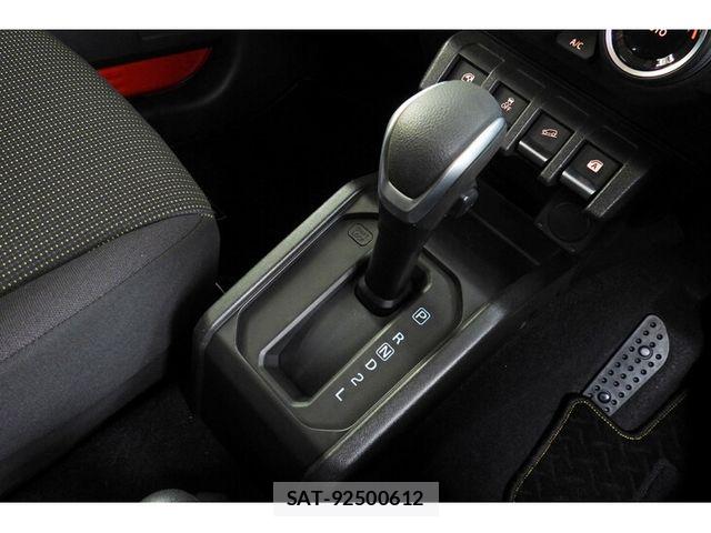 Suzuki JIMNY 2026-04 6676503-10