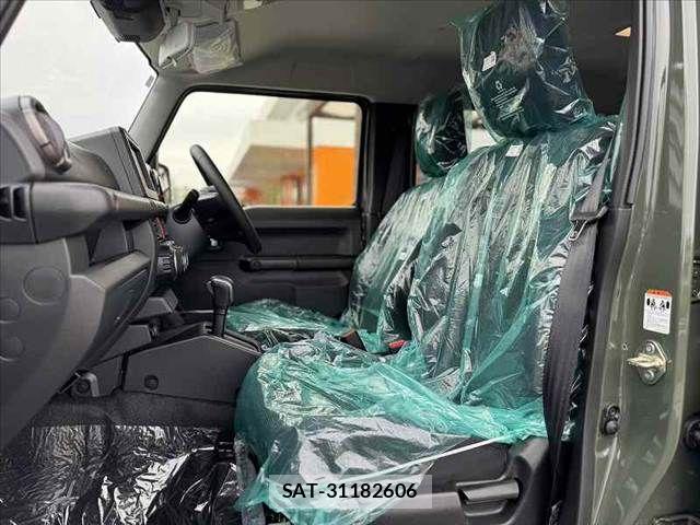 Suzuki JIMNY 2026-04 6676499-16