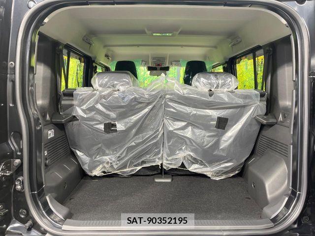 Suzuki JIMNY 2026-04 6716404-9