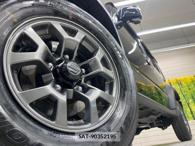 Suzuki JIMNY 2026-04 6716404-12