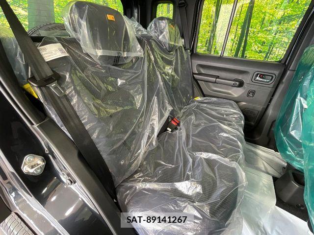 Suzuki JIMNY 2026-03 6716419-8