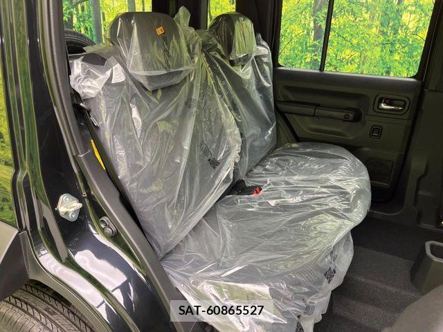 Suzuki JIMNY 2026-03 6752070-8