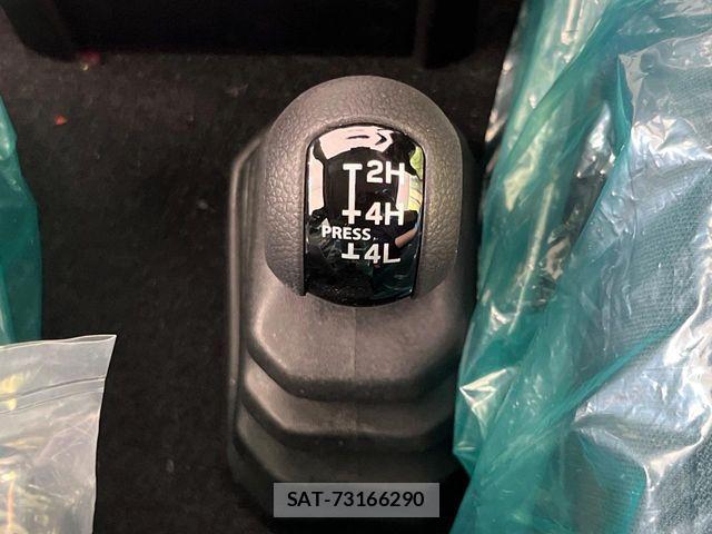 Suzuki JIMNY 2026-04 6752060-2