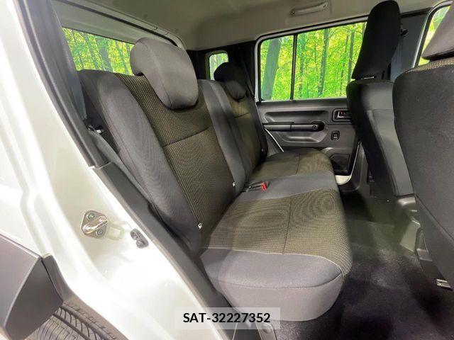 Suzuki JIMNY 2026-02 6752067-8
