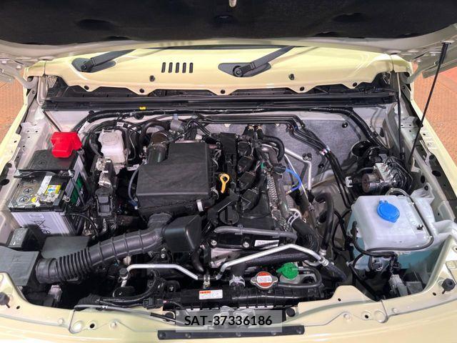 Suzuki JIMNY 2026-03 6752071-17