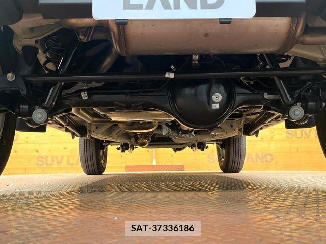 Suzuki JIMNY 2026-03 6752071-18