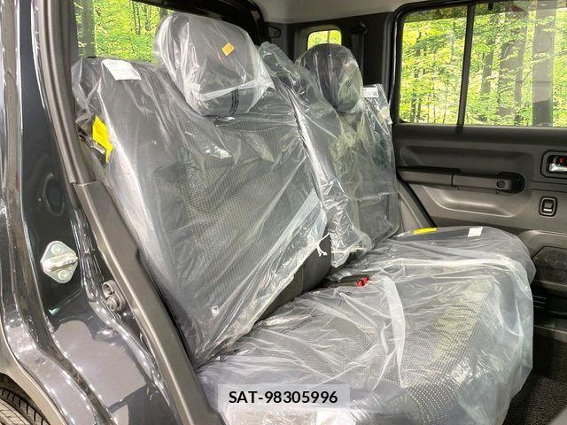 Suzuki JIMNY 2026-01 6815467-8