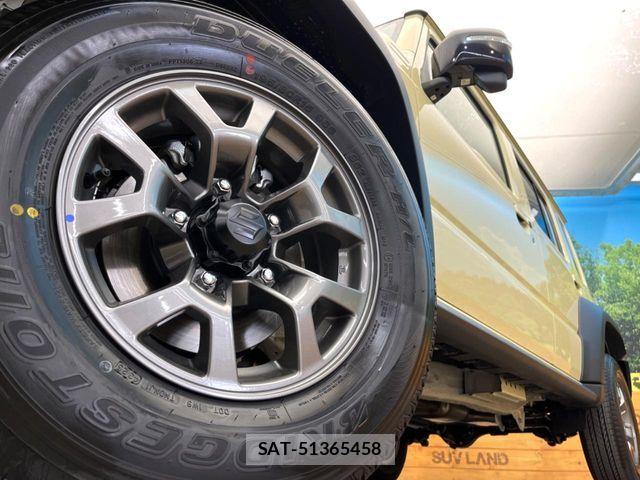 Suzuki JIMNY 2026-04 6815446-11