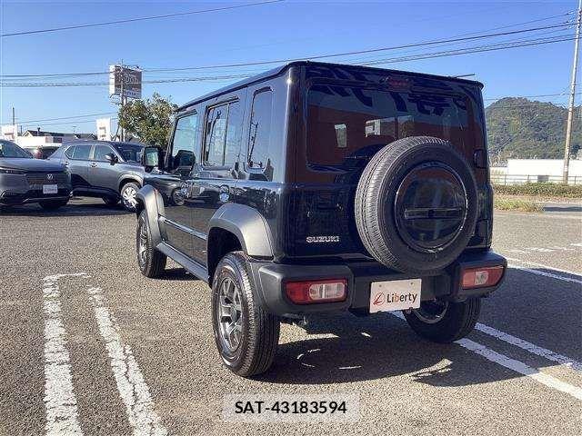 Suzuki JIMNY 2025-09 6907060-15