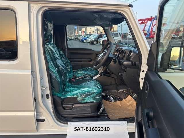 Suzuki JIMNY 2026-03 6907066-15