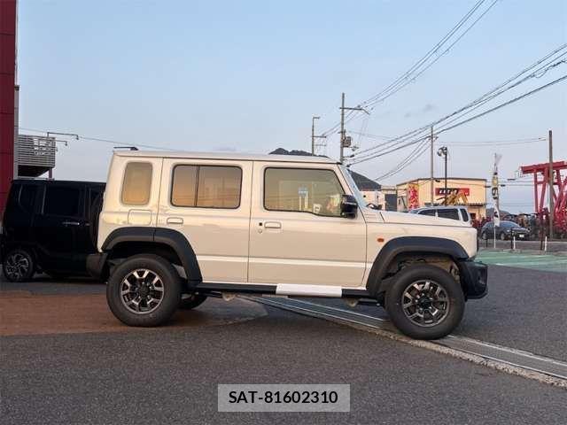 Suzuki JIMNY 2026-03 6907066-8
