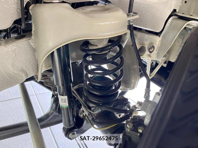 Suzuki JIMNY 2026-04 6994577-19