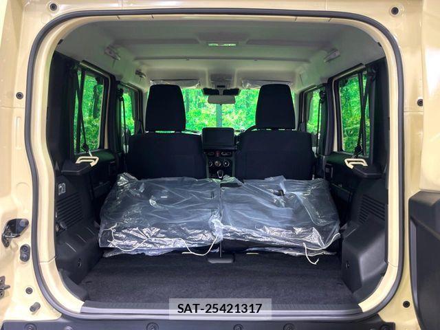 Suzuki JIMNY 2026-03 6994575-9