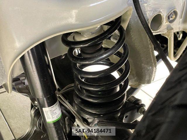 Suzuki JIMNY 2026-03 7059041-19