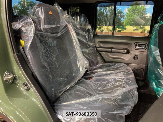 Suzuki JIMNY 2026-04 7059030-8