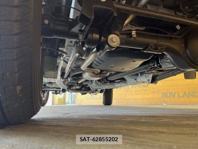Suzuki JIMNY 2025-06 7059043-19