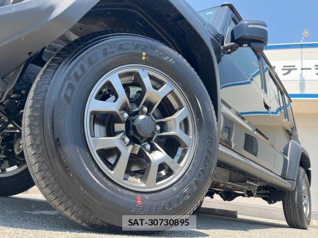 Suzuki JIMNY 2026-04 7059040-12