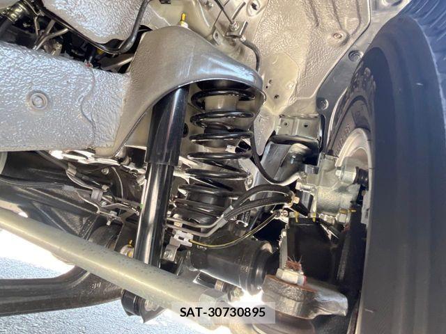 Suzuki JIMNY 2026-04 7059040-19