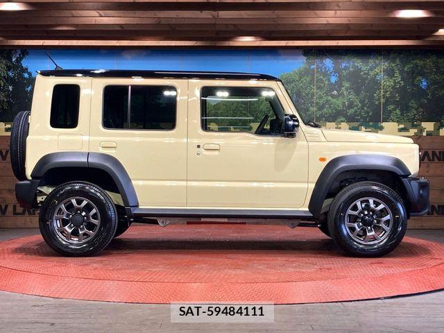 Suzuki JIMNY 2026-02 7059031-12
