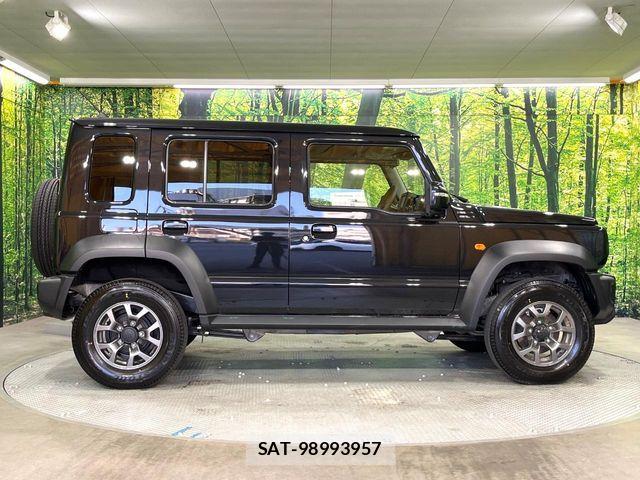 Suzuki JIMNY 2025-07 7059038-18