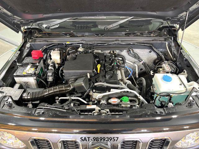 Suzuki JIMNY 2025-07 7059038-19