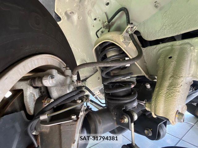 Suzuki JIMNY 2025-06 7198694-19