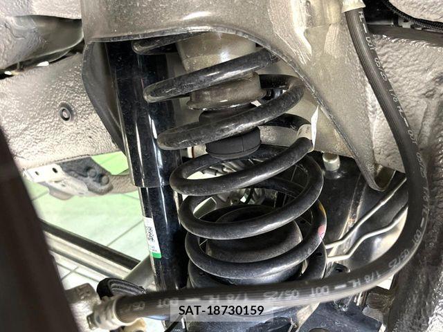 Suzuki JIMNY 2025-09 7198695-19
