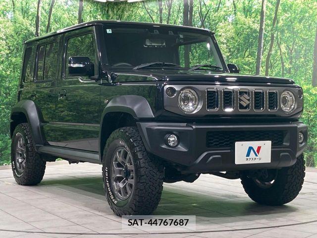 Suzuki JIMNY 2025-04 7220266-15