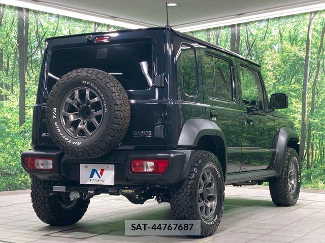 Suzuki JIMNY 2025-04 7220266-16