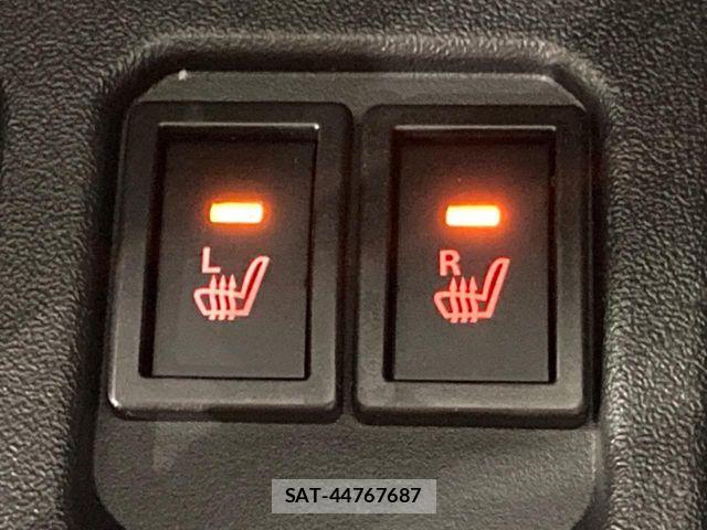 Suzuki JIMNY 2025-04 7220266-5