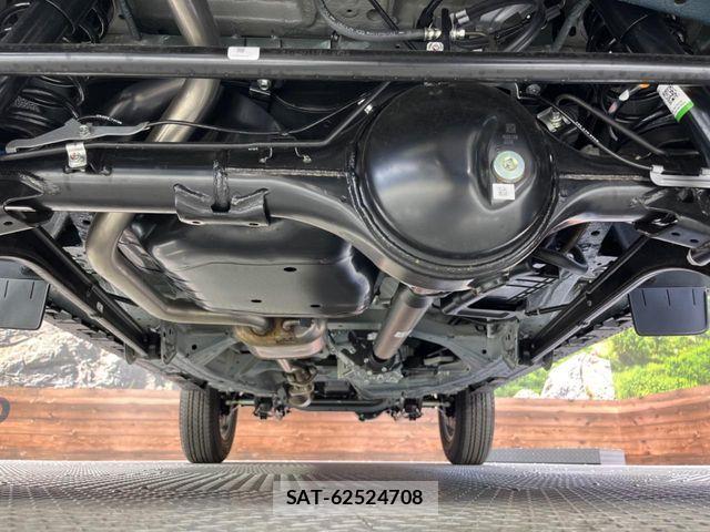 Suzuki JIMNY 2026-04 7220298-18