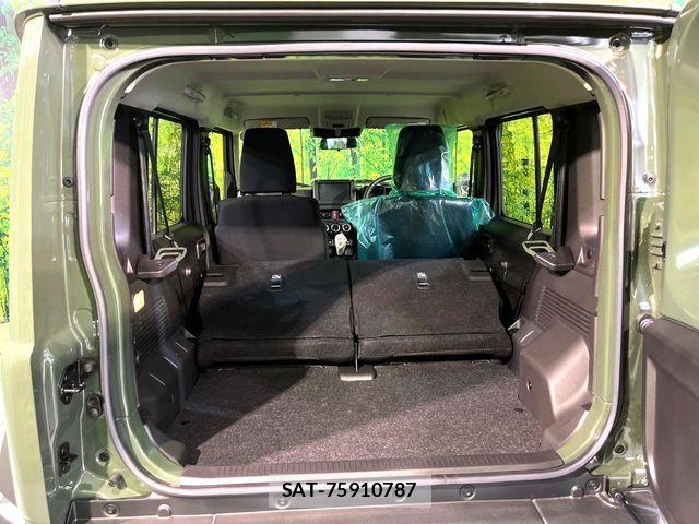 Suzuki JIMNY 2026-04 7220310-9