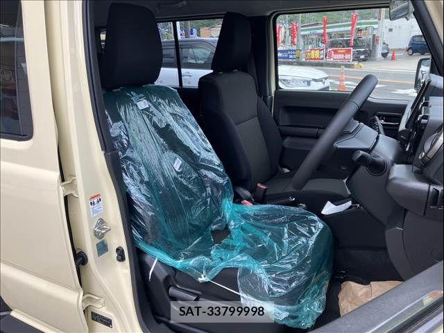 Suzuki JIMNY 2026-04 7220320-12