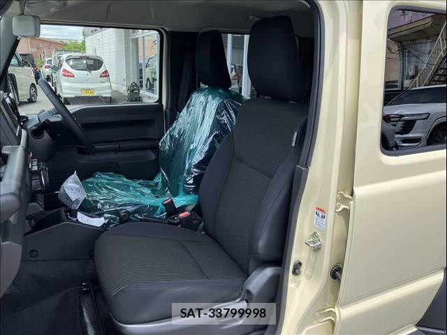 Suzuki JIMNY 2026-04 7220320-13