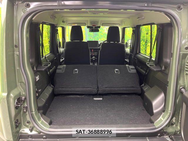 Suzuki JIMNY 2026-04 7220302-9