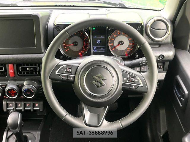 Suzuki JIMNY 2026-04 7220302-12