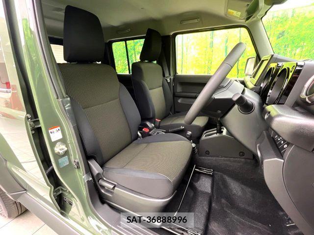 Suzuki JIMNY 2026-04 7220302-7