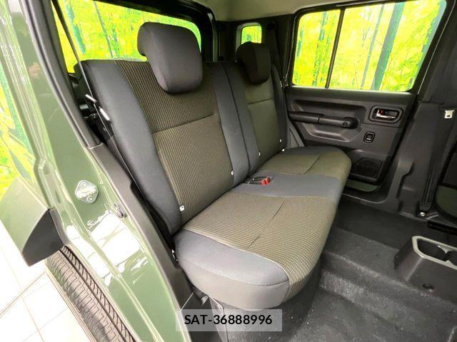 Suzuki JIMNY 2026-04 7220302-8
