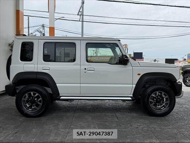 Suzuki JIMNY 2026-02 7220290-11