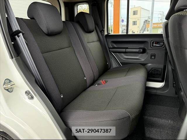 Suzuki JIMNY 2026-02 7220290-17