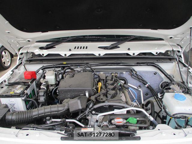 Suzuki JIMNY 2025-05 7220276-12