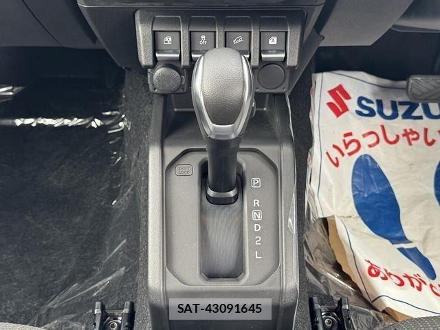 Suzuki JIMNY 2026-04 7220301-25