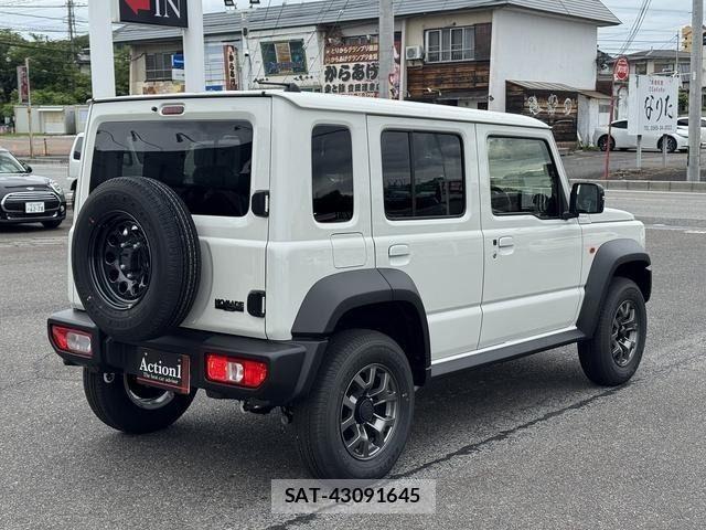 Suzuki JIMNY 2026-04 7220301-5
