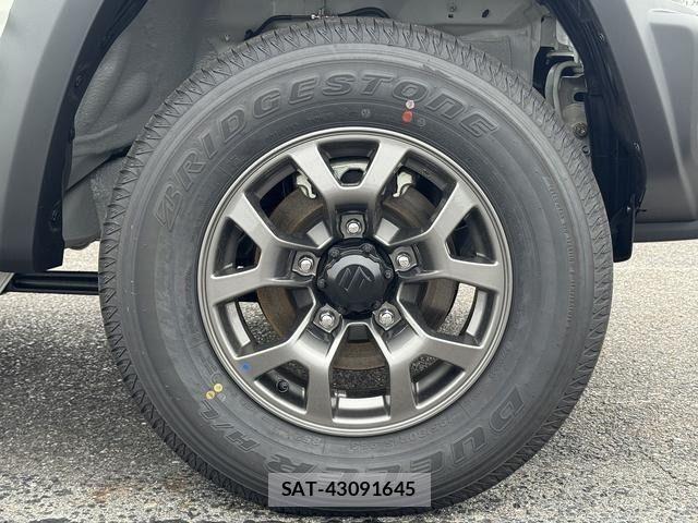 Suzuki JIMNY 2026-04 7220301-8