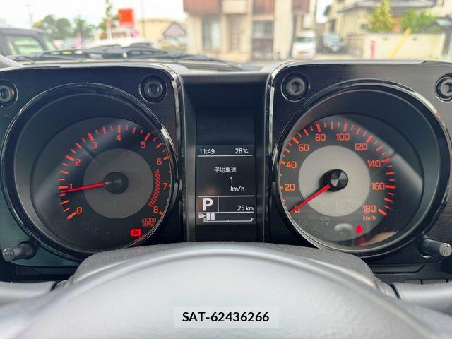 Suzuki JIMNY 2025-11 7220275-24