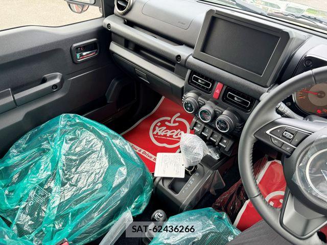 Suzuki JIMNY 2025-11 7220275-26