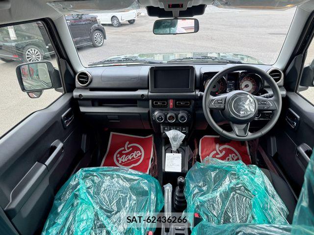 Suzuki JIMNY 2025-11 7220275-2