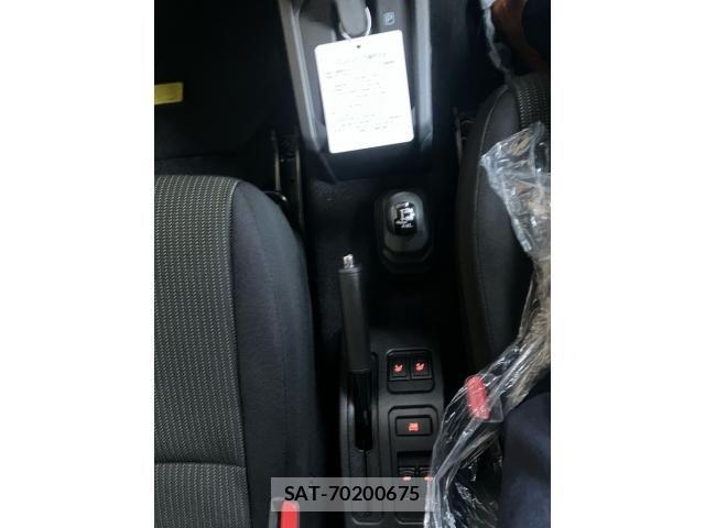Suzuki JIMNY 2026-05 7220326-17