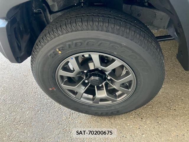 Suzuki JIMNY 2026-05 7220326-5